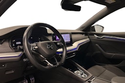 sininen Skoda Octavia 2022 kuva 7.