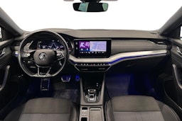 sininen Skoda Octavia 2022 kuva 9.