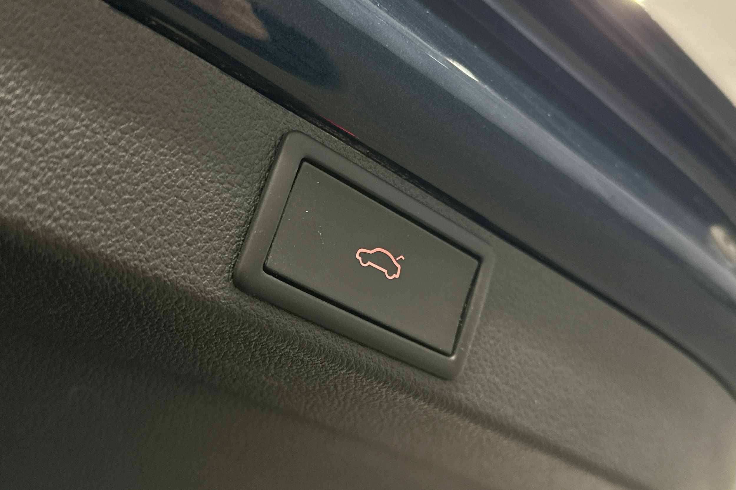 sininen Skoda Octavia 2022 kuva 15.