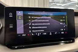 sininen Skoda Octavia 2022 kuva 29.