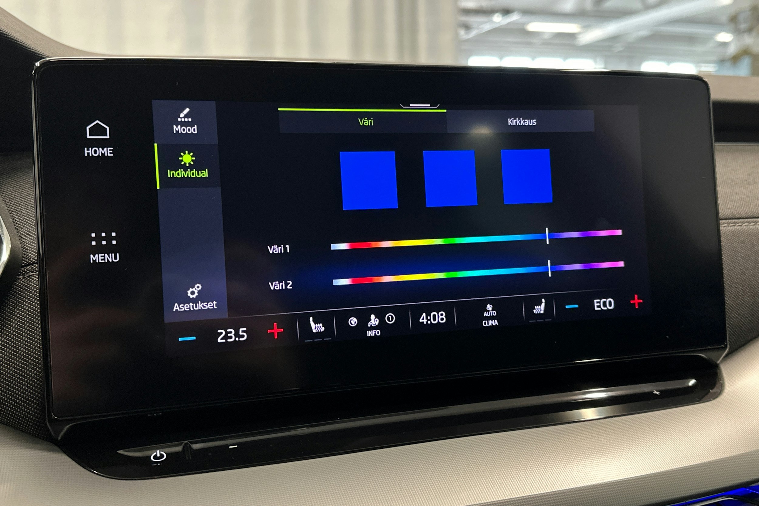 sininen Skoda Octavia 2022 kuva 31.