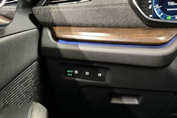 punainen Skoda Octavia 2022 kuva 32.