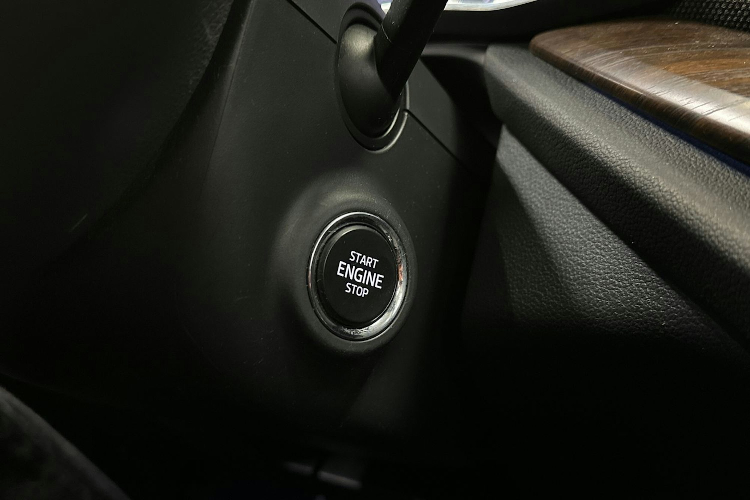 punainen Skoda Octavia 2022 kuva 34.