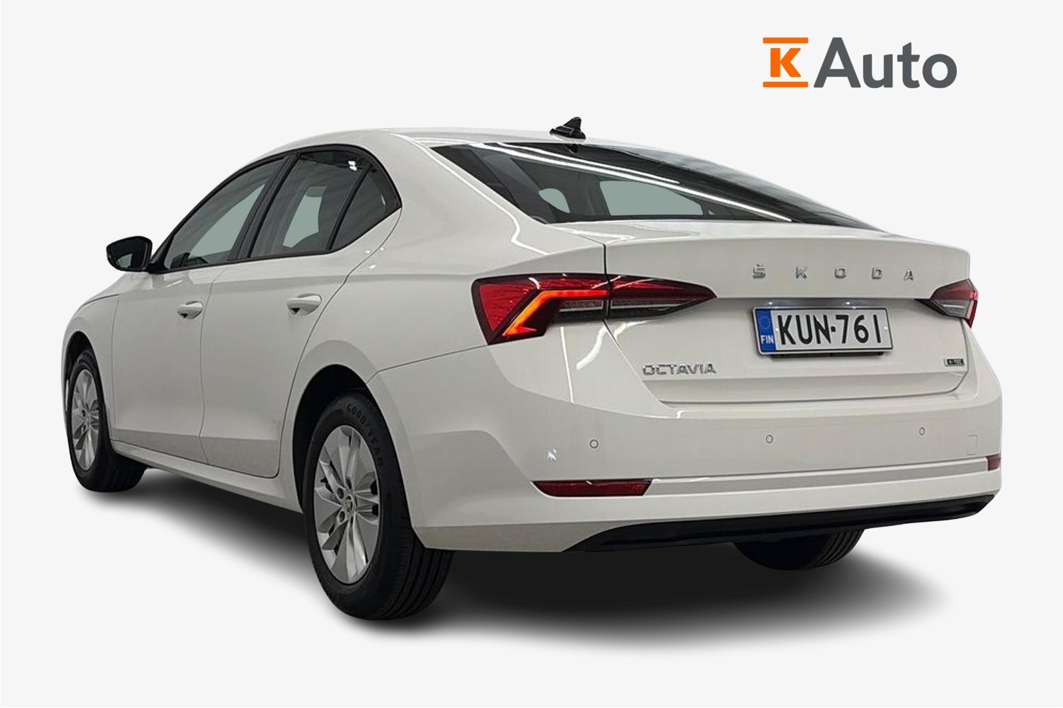 Skoda Octavia 2022, kuva 2/25