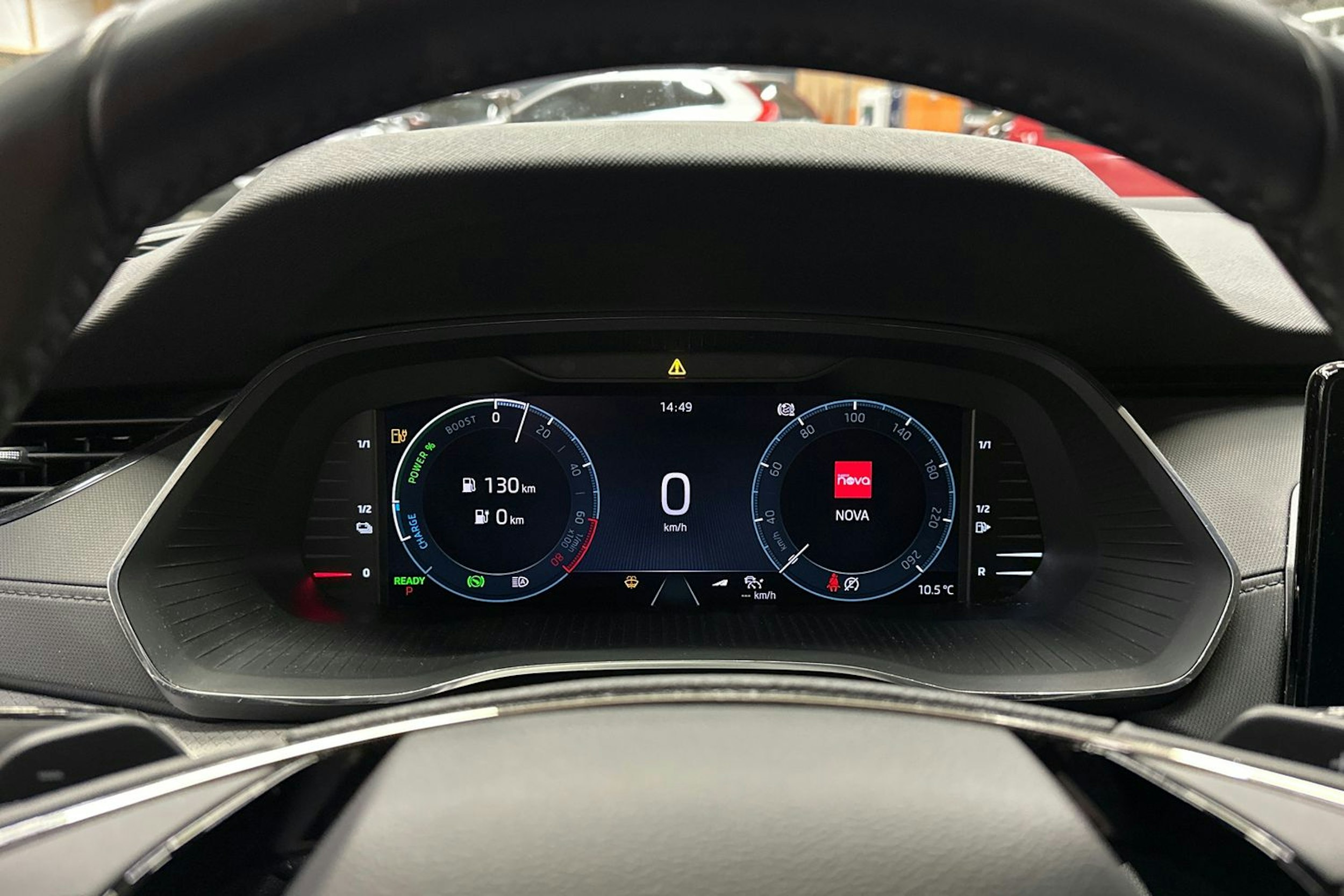 sininen Skoda Octavia 2022 kuva 16.