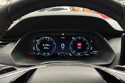 sininen Skoda Octavia 2022 kuva 16.