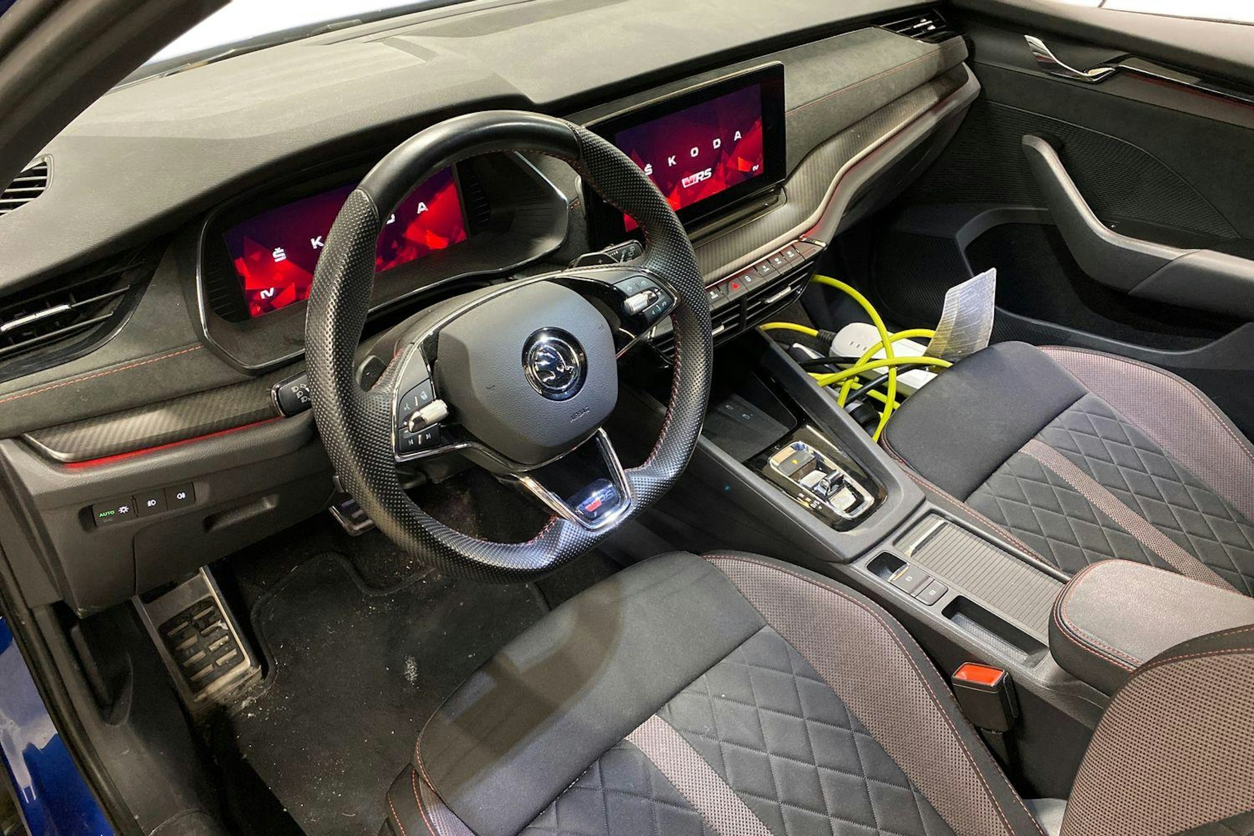 sininen Skoda Octavia 2022 kuva 3.