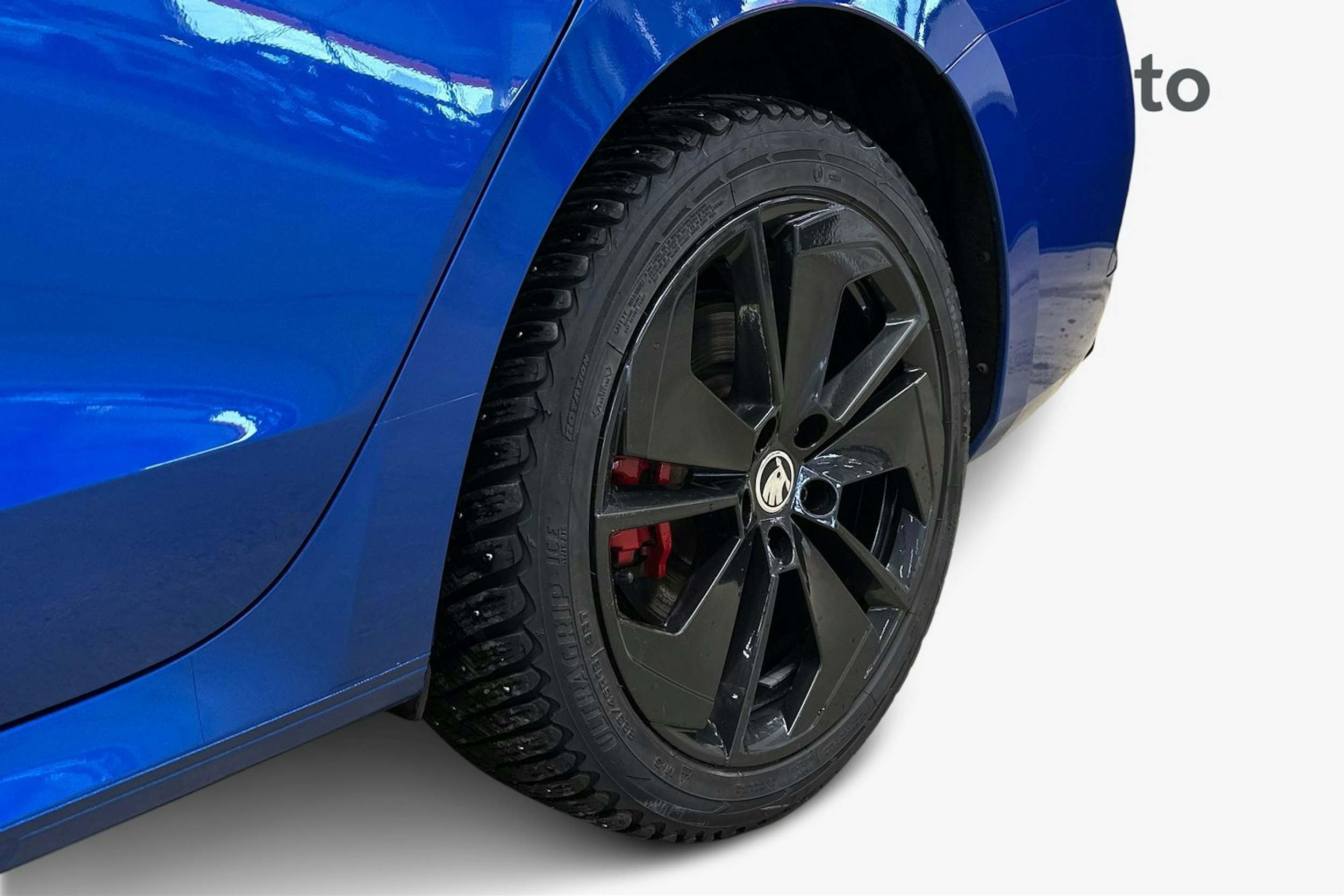 sininen Skoda Octavia 2023 kuva 9.