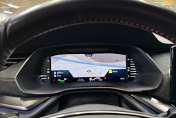 sininen Skoda Octavia 2023 kuva 20.