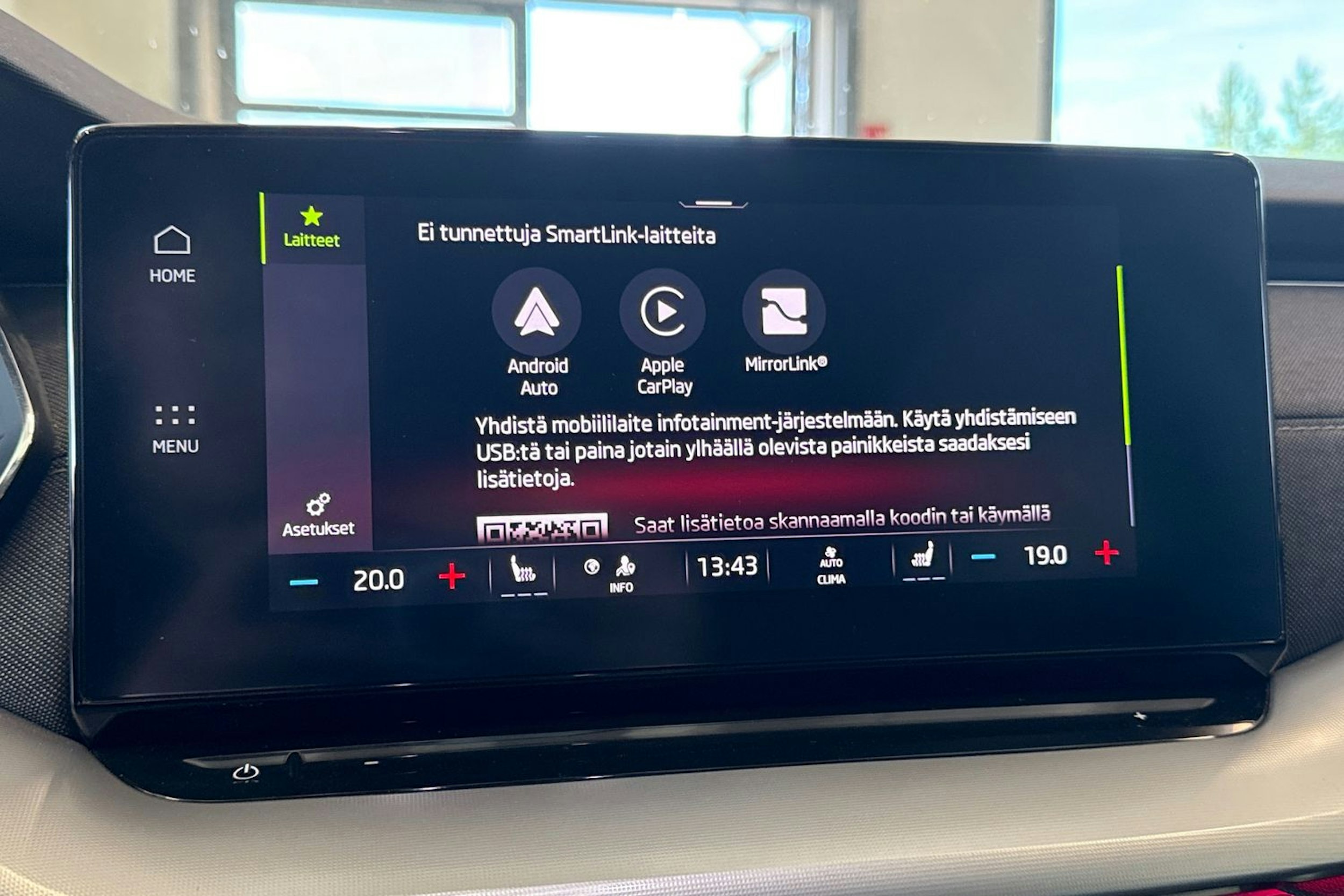 musta Skoda Octavia 2022 kuva 16.