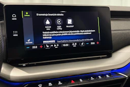 valkoinen Skoda Octavia 2022 kuva 34.