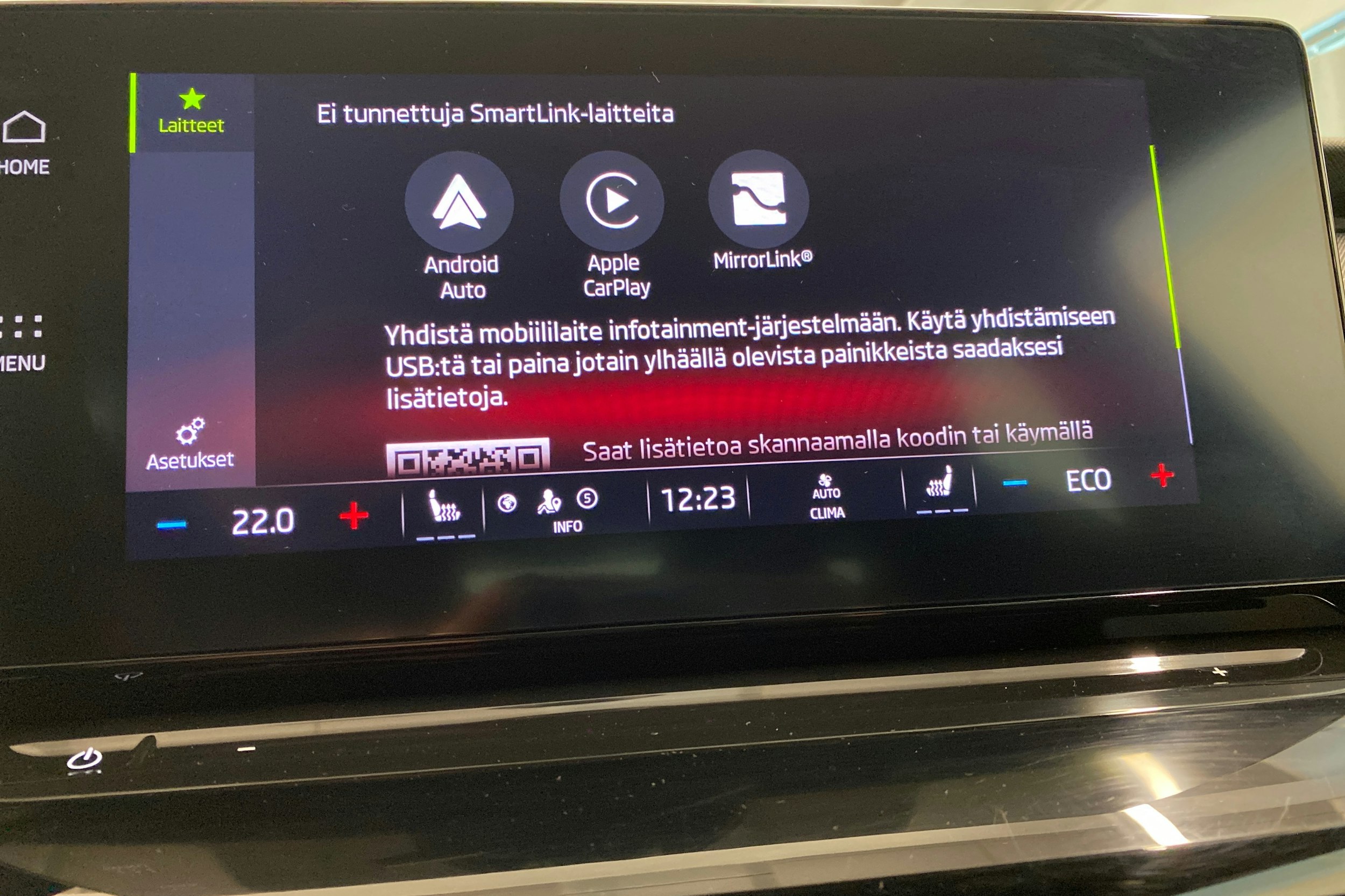 sininen Skoda Octavia 2022 kuva 26.