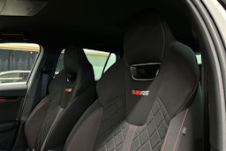 valkoinen Skoda Octavia 2022 kuva 16.