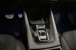 valkoinen Skoda Octavia 2022 kuva 22.