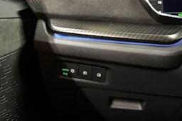 valkoinen Skoda Octavia 2022 kuva 31.