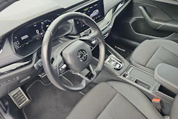 Valkoinen Skoda OCTAVIA 2022 kuva 3.