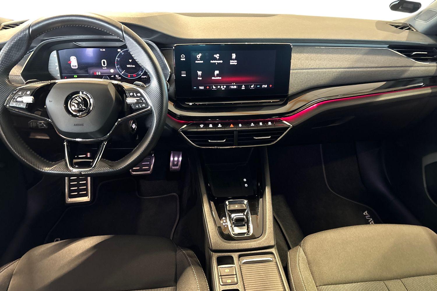 Skoda Octavia 2022, photo 7/25