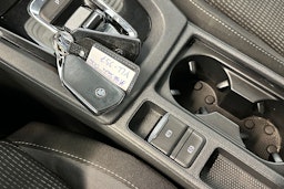 valkoinen Skoda Octavia 2022 kuva 31.