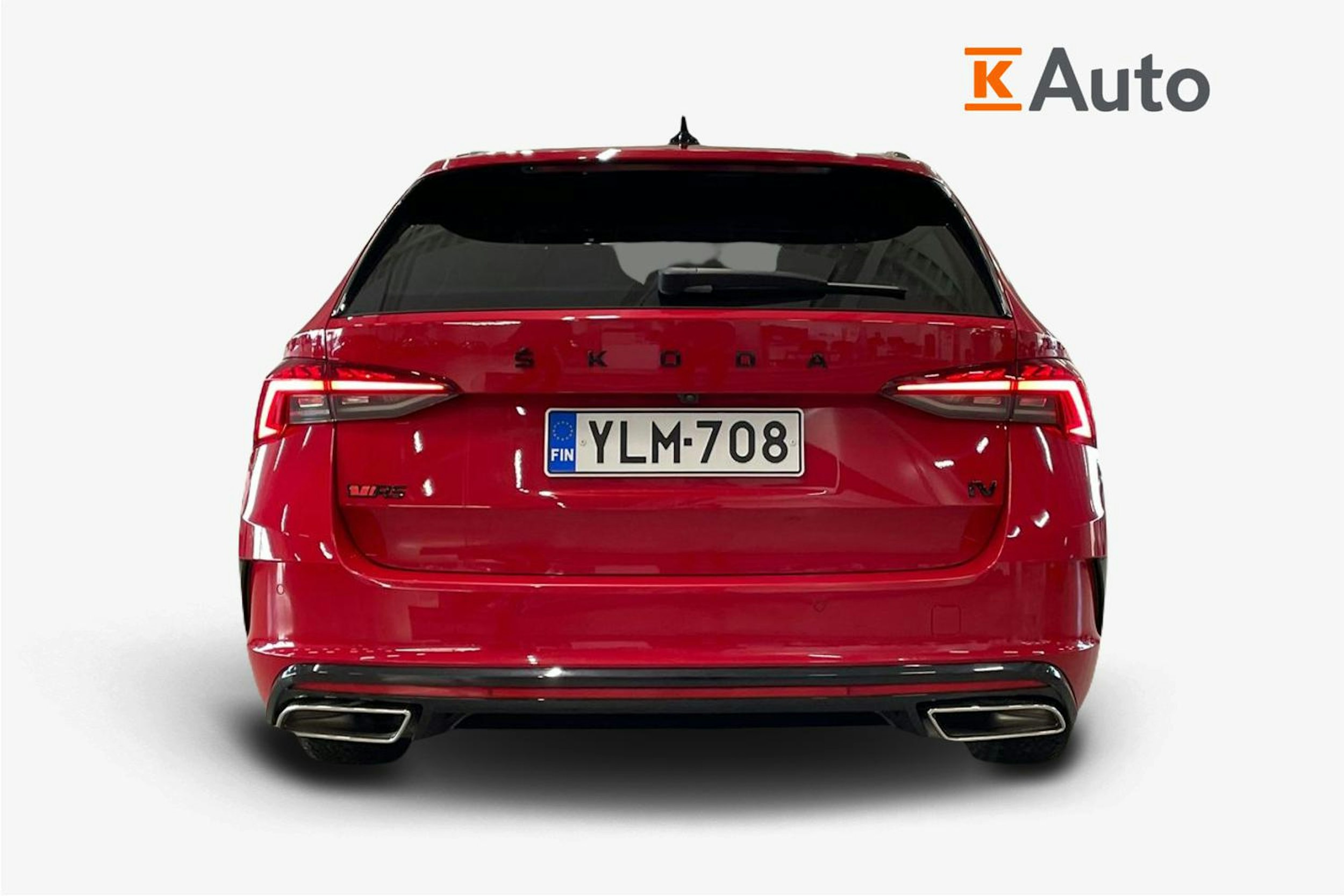 punainen Skoda Octavia 2022 kuva 3.