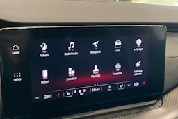 punainen Skoda Octavia 2022 kuva 25.