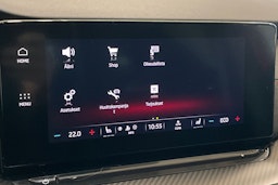 punainen Skoda Octavia 2022 kuva 26.