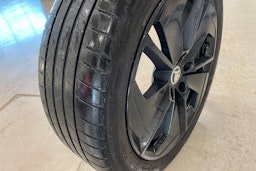 punainen Skoda Octavia 2022 kuva 43.