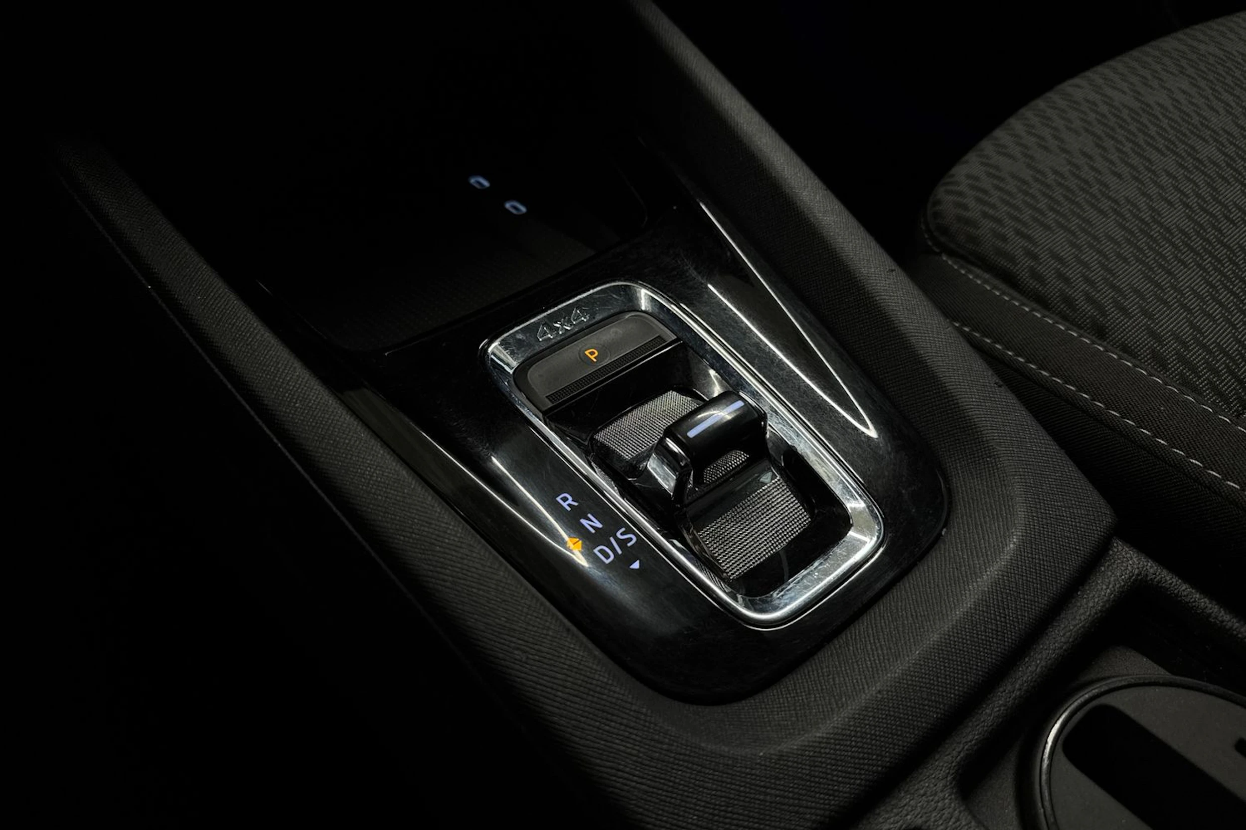 harmaa Skoda Octavia 2022 kuva 27.