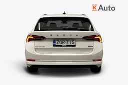valkoinen Skoda Octavia 2022 kuva 3.