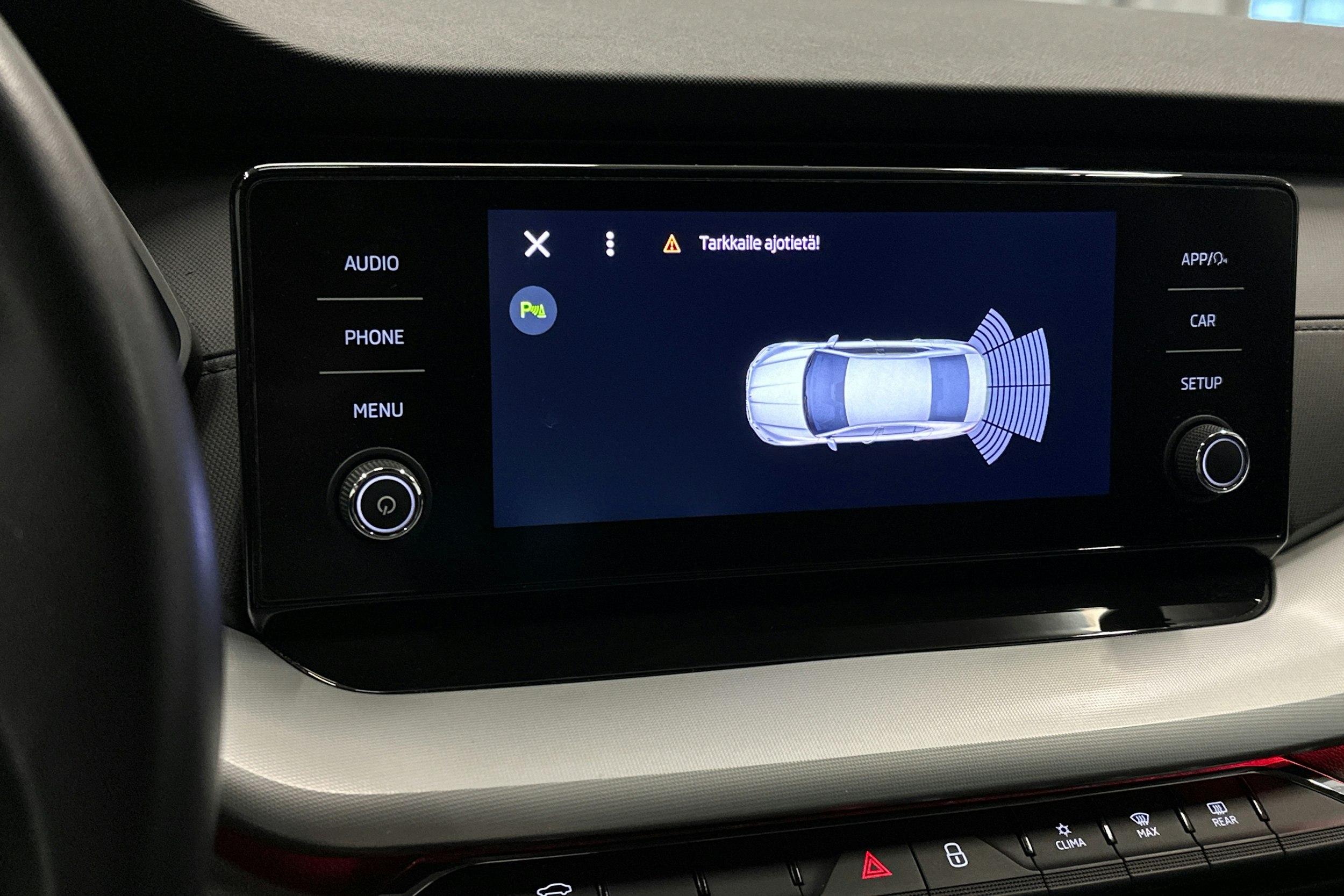 sininen Skoda Octavia 2023 kuva 26.