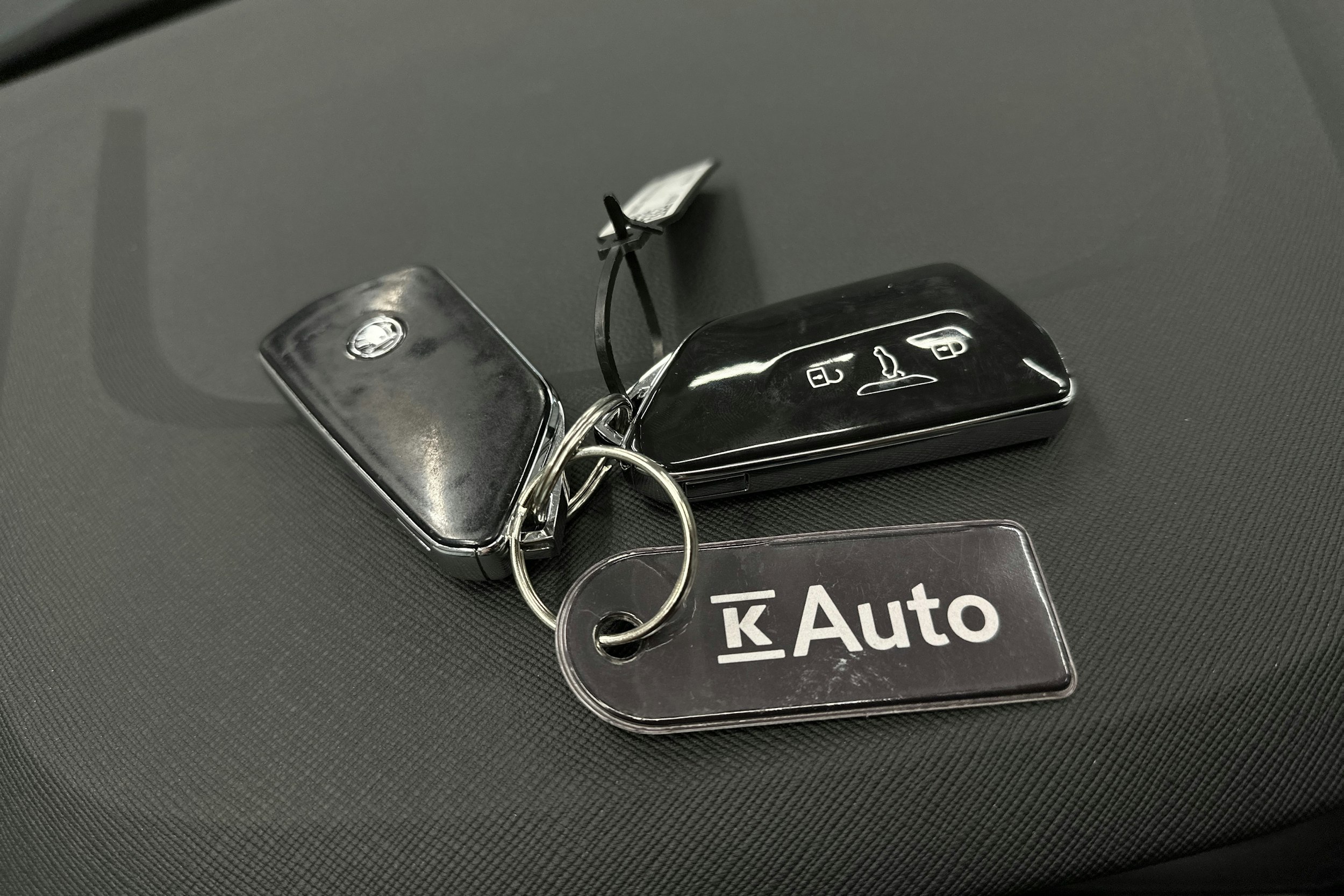 sininen Skoda Octavia 2023 kuva 28.