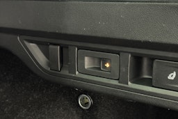 musta Skoda Octavia 2023 kuva 32.