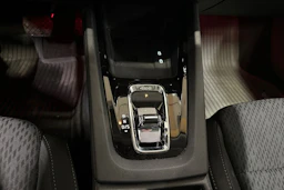 musta Skoda Octavia 2024 kuva 24.