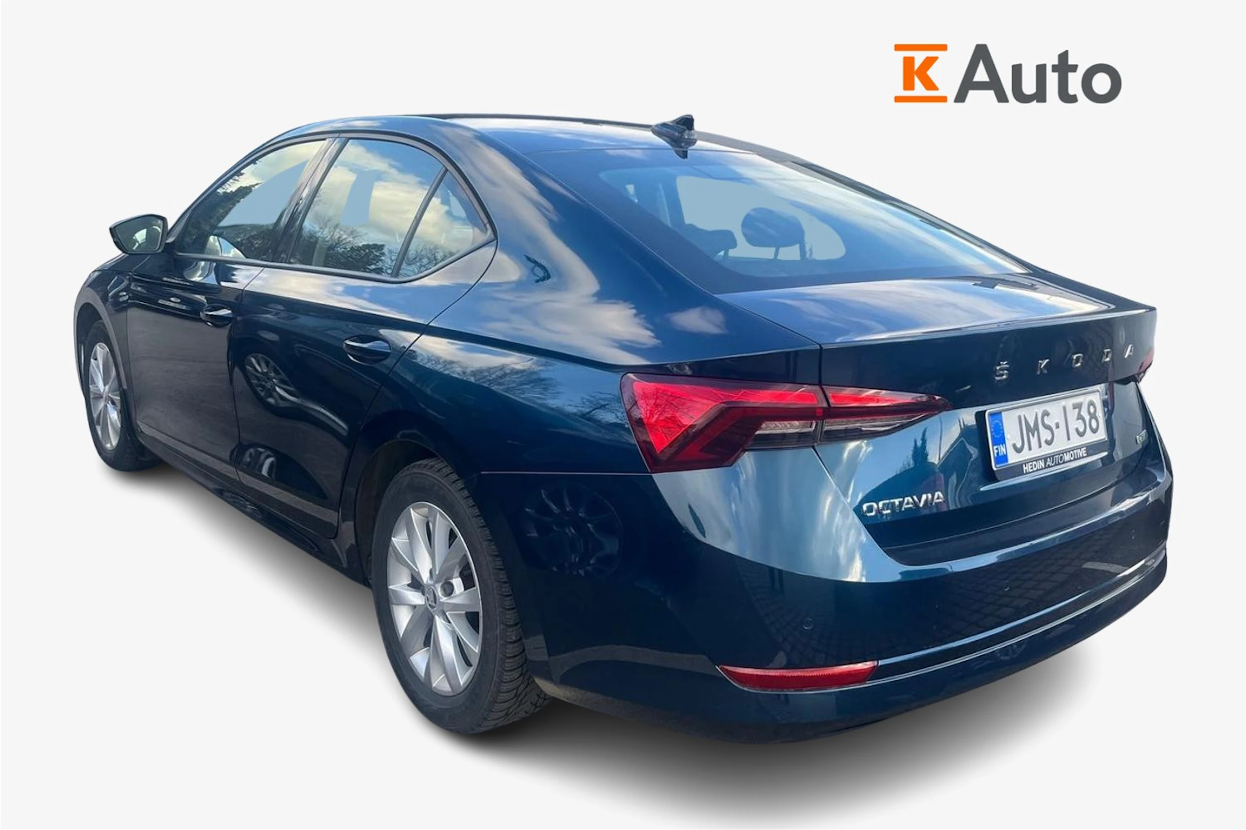 sininen Skoda Octavia 2023 kuva 2.
