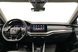 sininen Skoda Octavia 2023 kuva 7.