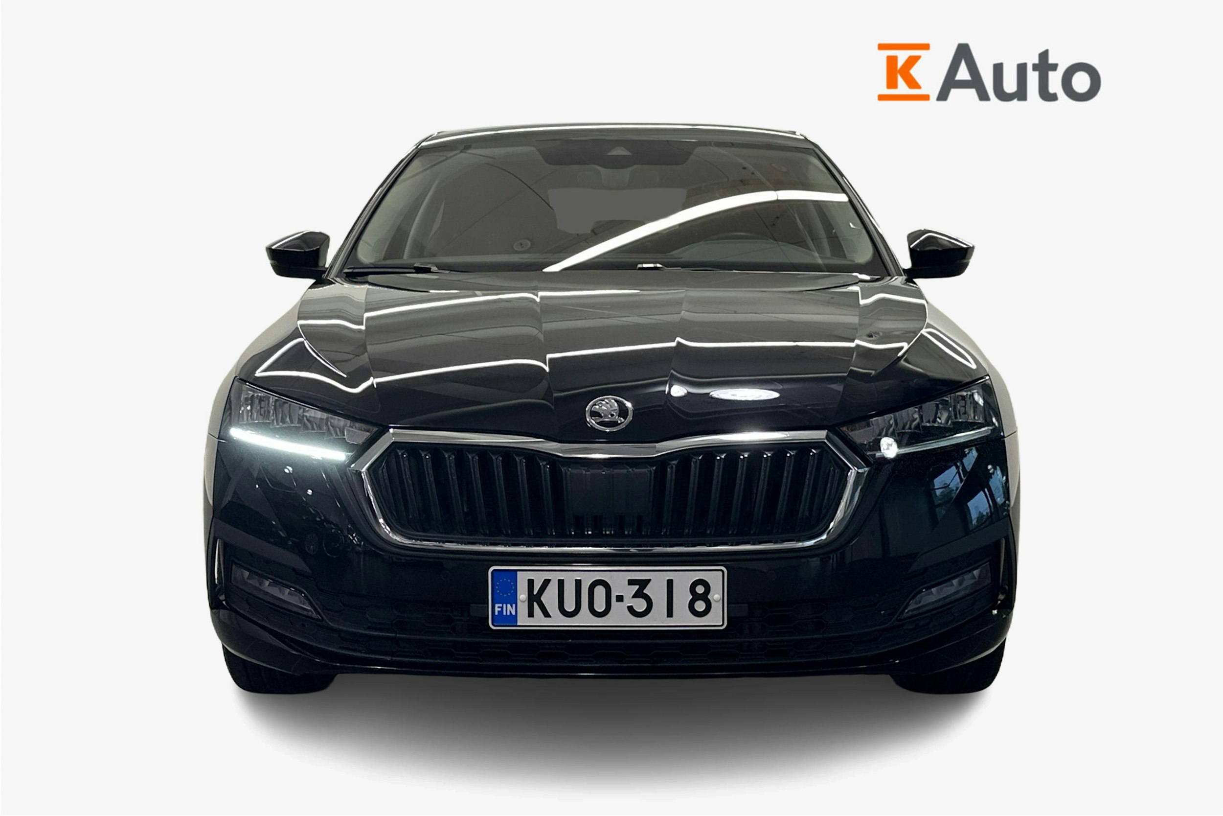 Musta Skoda OCTAVIA 2023 kuva 5.