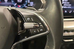 Musta Skoda OCTAVIA 2023 kuva 18.