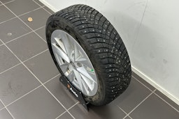 Musta Skoda OCTAVIA 2023 kuva 24.