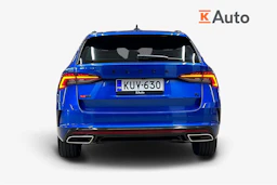sininen Skoda Octavia 2023 kuva 4.