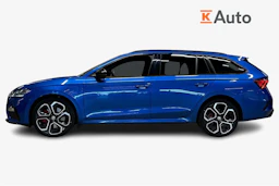 sininen Skoda Octavia 2023 kuva 7.