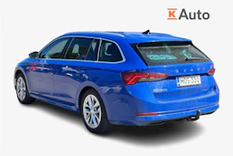 sininen Skoda Octavia 2023 kuva 2.