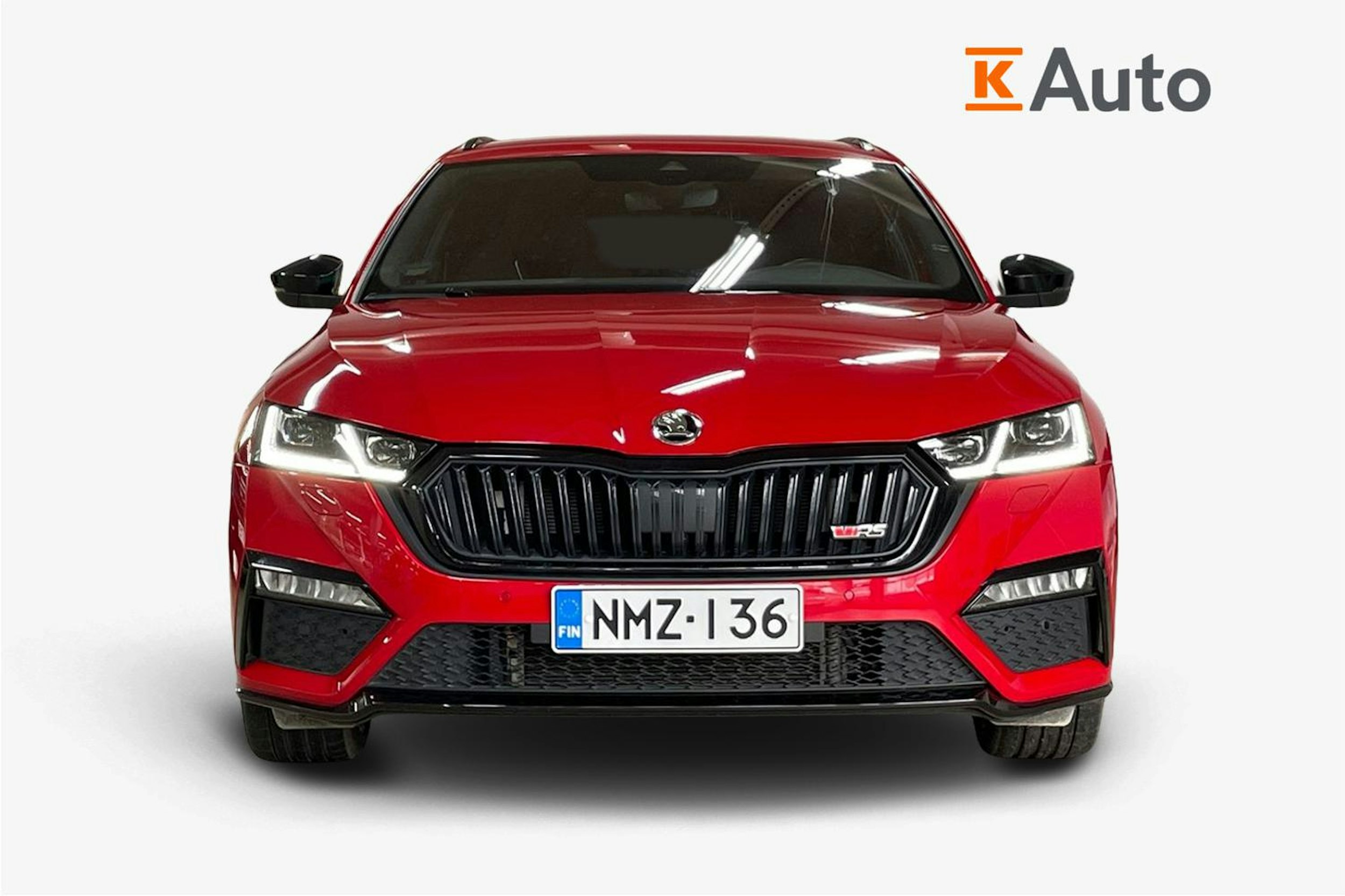 Punainen Skoda OCTAVIA 2023 kuva 5.