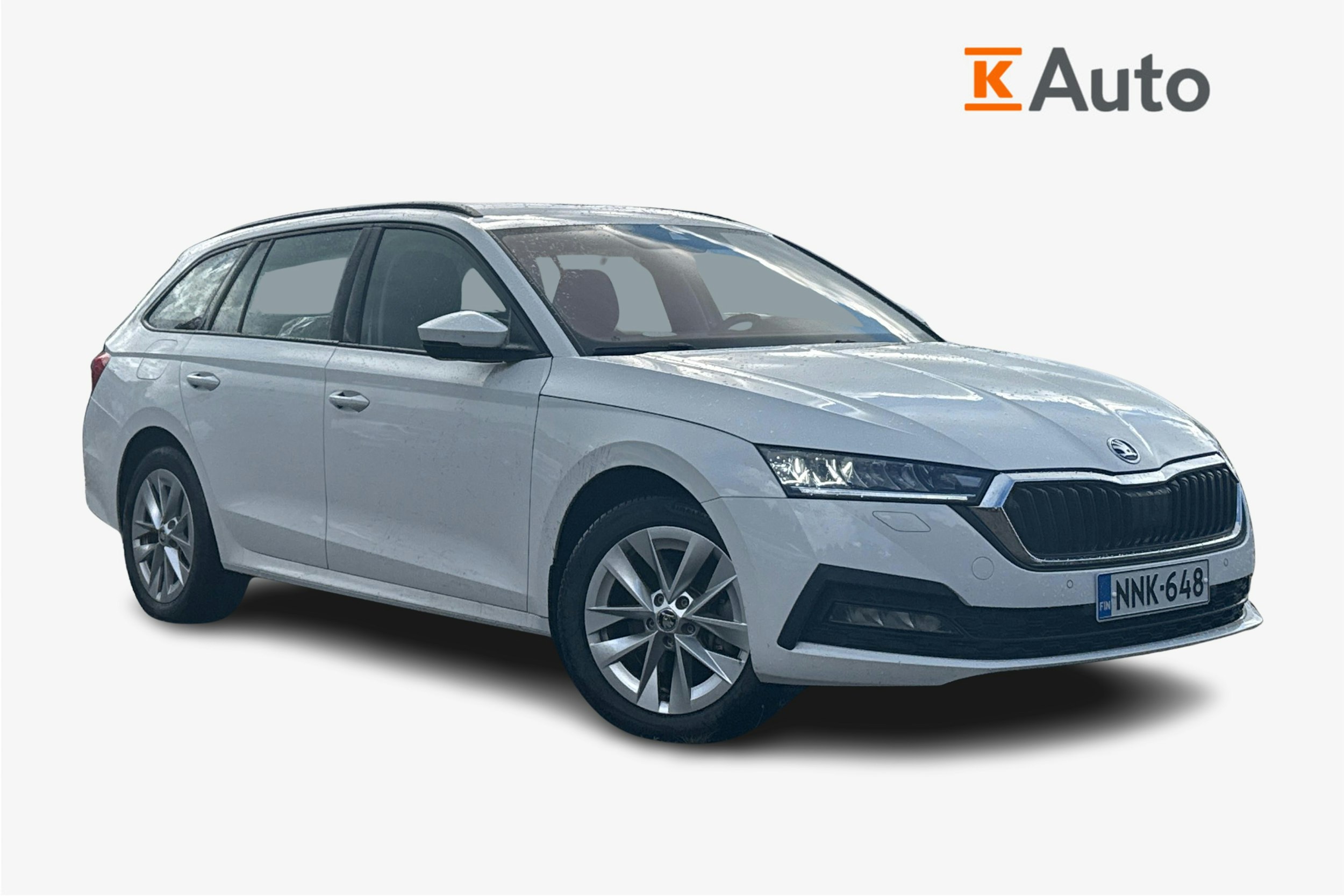 valkoinen Skoda Octavia 2023 kuva 1.