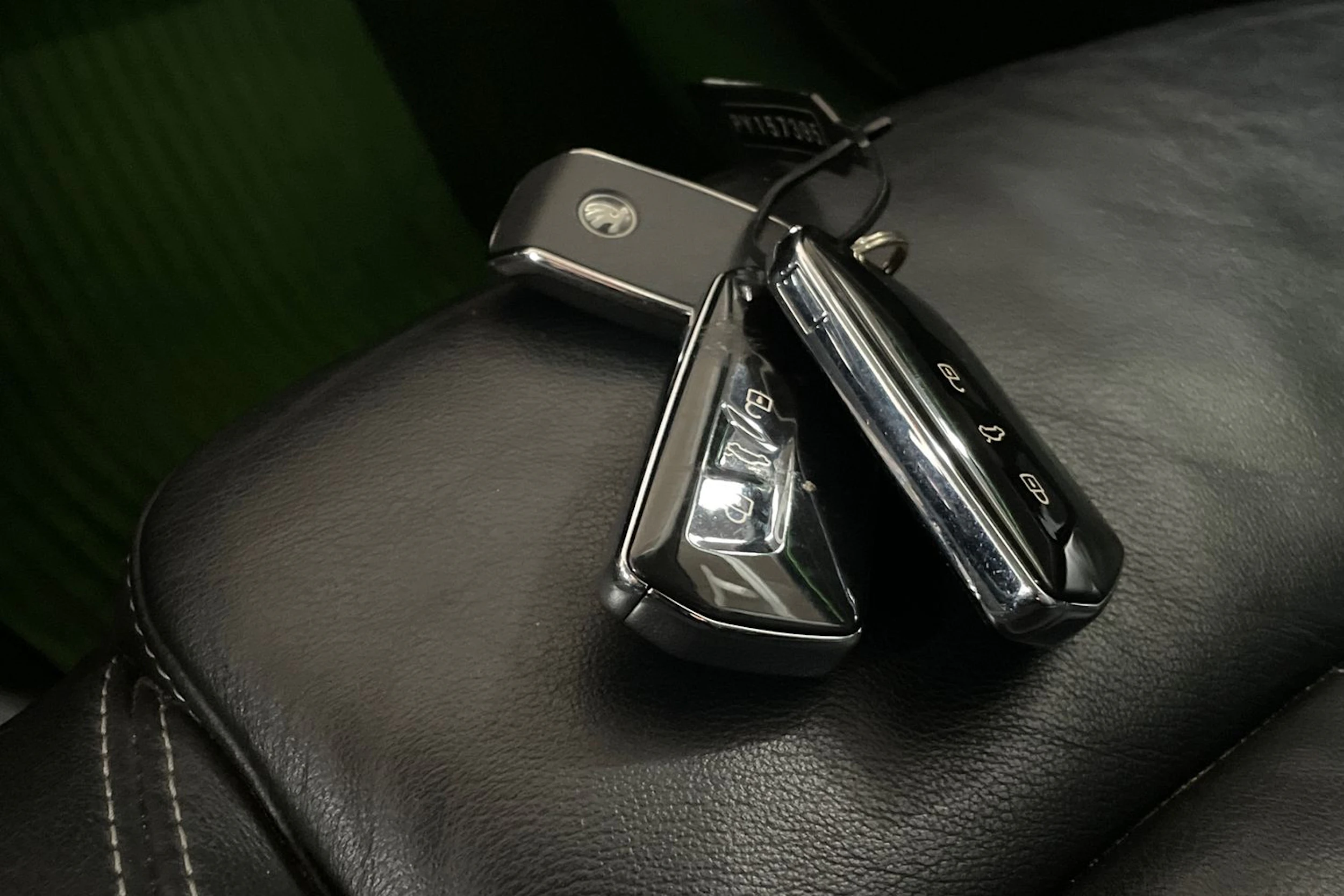 Valkoinen Skoda OCTAVIA 2023 kuva 14.