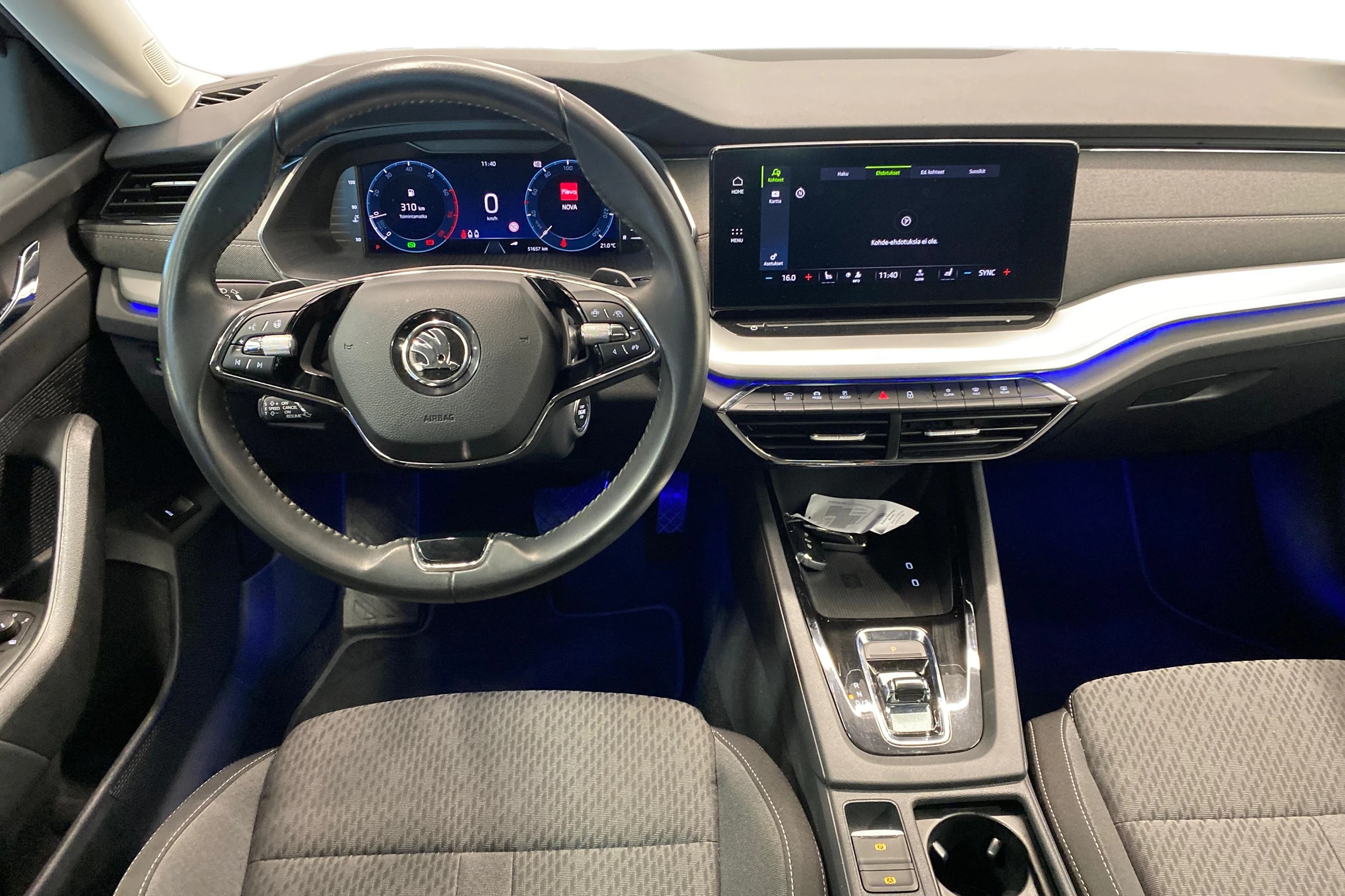 met. sininen Skoda Octavia 2023 kuva 7.