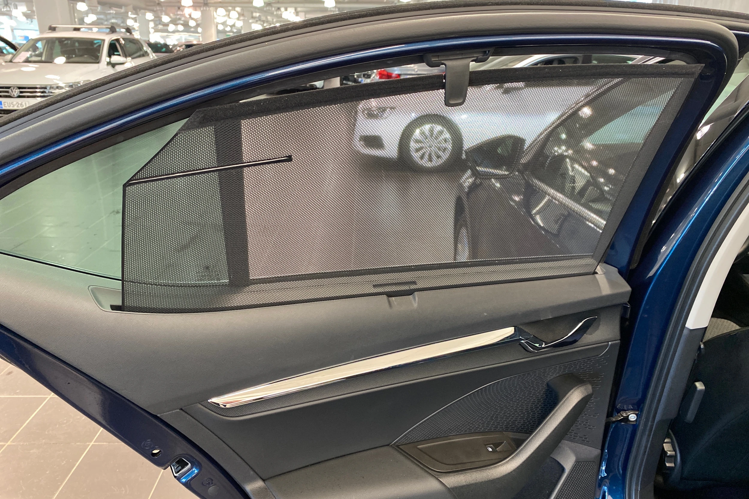 met. sininen Skoda Octavia 2023 kuva 11.