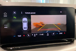 met. sininen Skoda Octavia 2023 kuva 21.