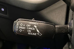 met. sininen Skoda Octavia 2023 kuva 28.