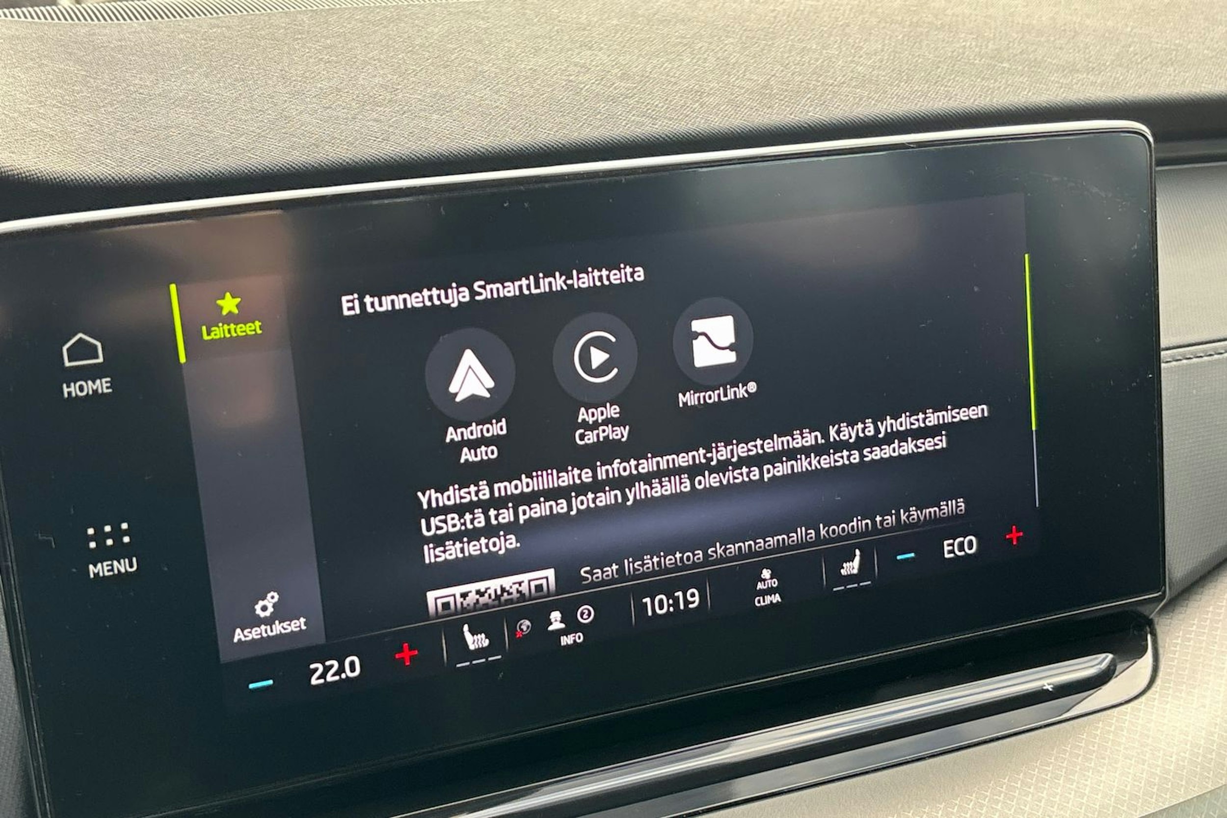 valkoinen Skoda Octavia 2024 kuva 20.
