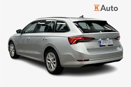 harmaa Skoda Octavia 2023 kuva 2.