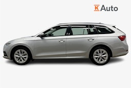 harmaa Skoda Octavia 2023 kuva 6.